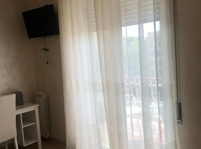 Isabel בית הארחה 4*